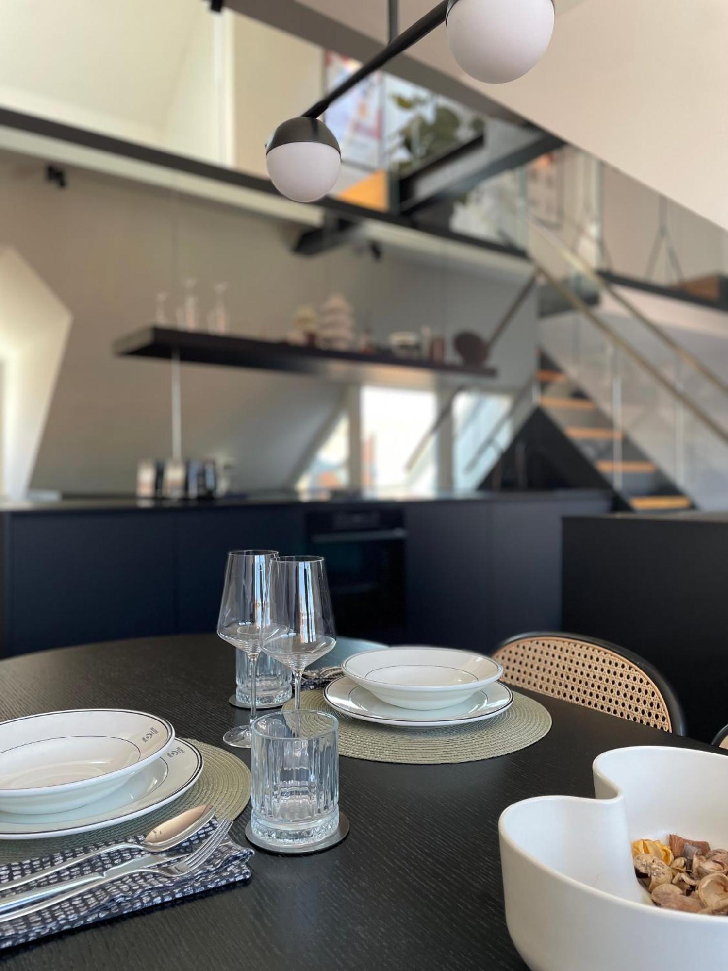 Parkside Designer Duplex Free Parking Apartman Ljubljana